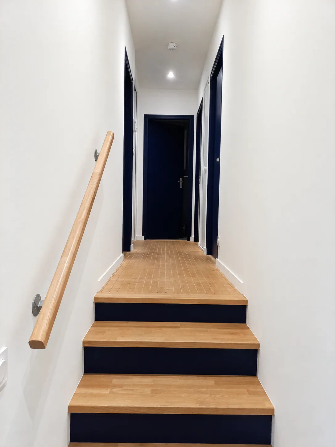 LE GRAND BLEU, rénovation d'une pièce de vie d'une maison des années 70, Bocage vendéen (85)