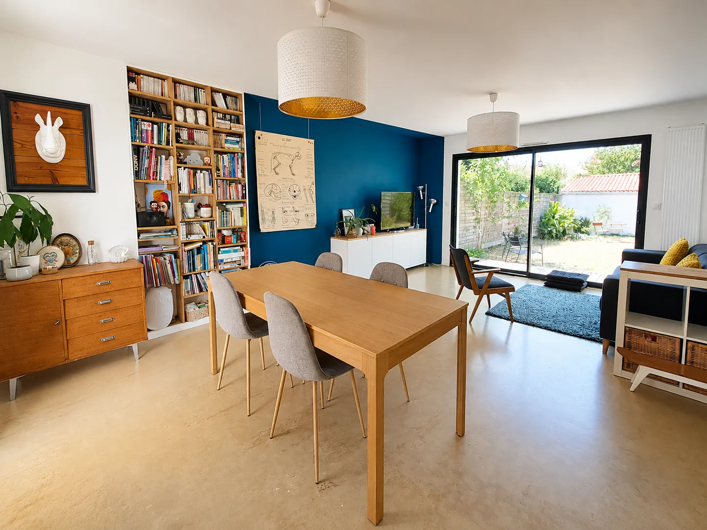 PATIOS, rénovation et extension d'une maison individuelle, agglomération yonnaise (44)