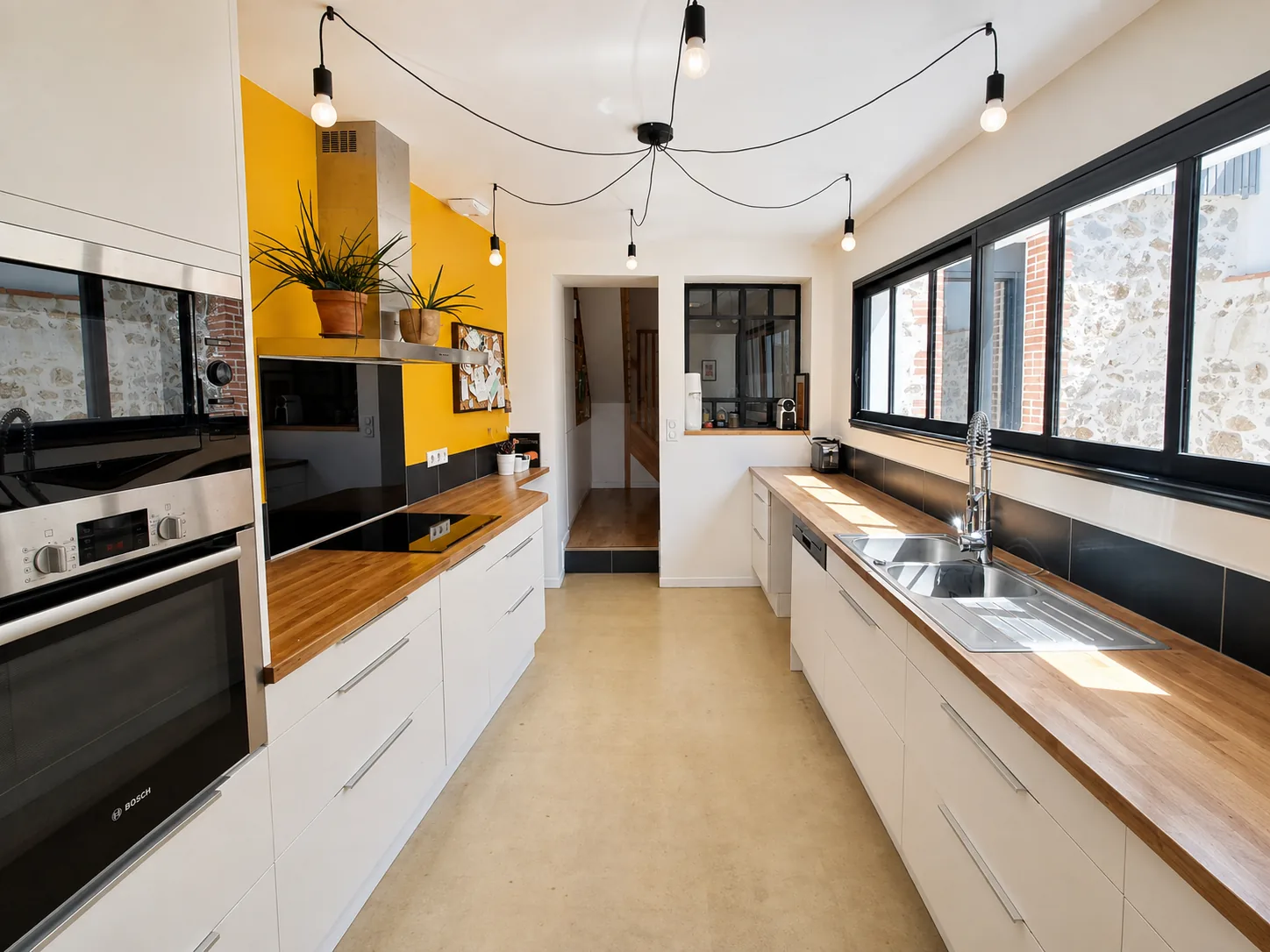 PATIOS, rénovation et extension d'une maison individuelle, agglomération yonnaise (44)